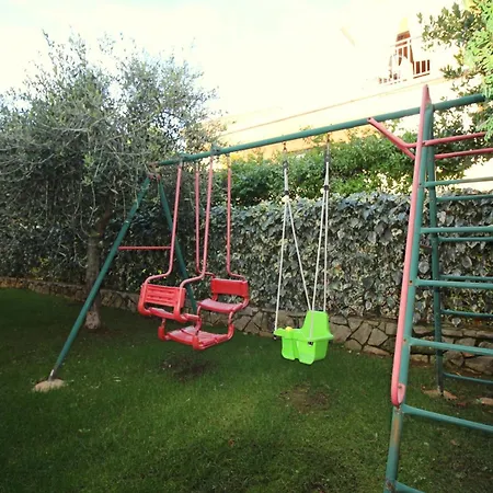 Ferienwohnung In Mit Gepflegtem Garten דירה